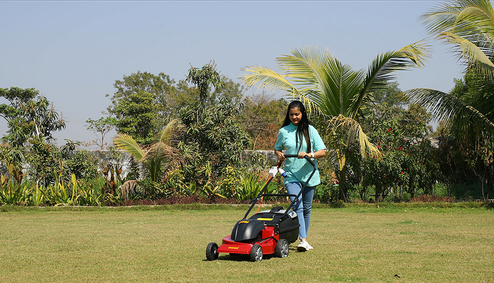 KISHAN Electric Lawn Mower